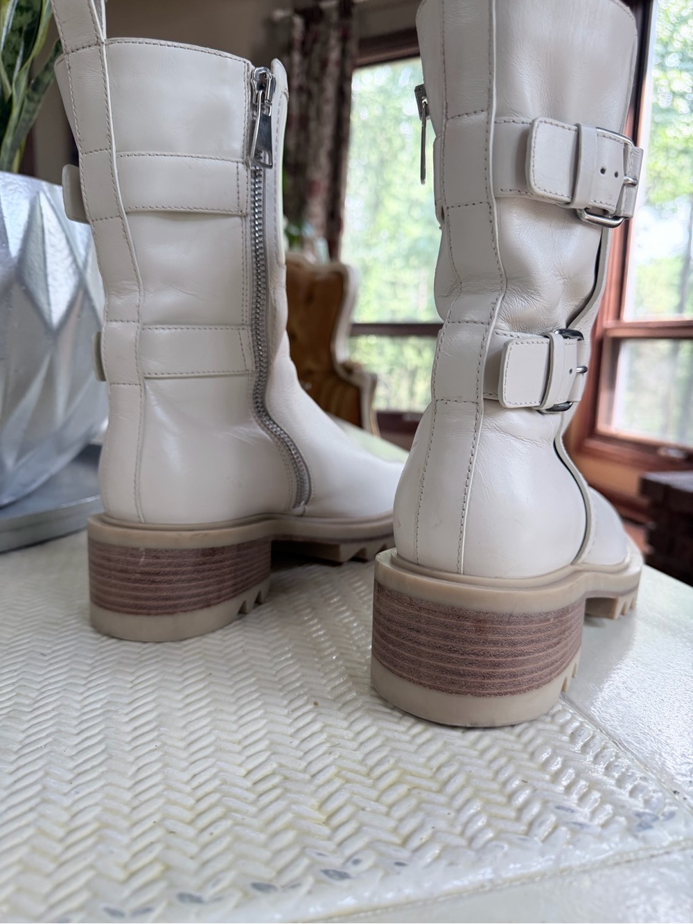 Vero Cuoio White Italian Leather Combat Boots - Picture 2 of 4